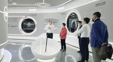 热烈欢迎北京石景山区副区长李文化一行莅临 赛思全球研创总部调研指导